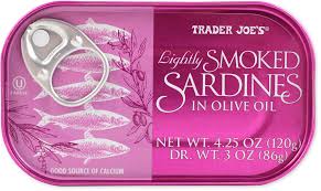 TRADER JOES LIGHTLY SMOKED SARDINES IN OLIVE OIL 4.25 OZ #ROCK VALUE-ORDER BY  TUESDAY EVENING SEP 02 ARRIVING SEP 10 FOR DELIVERY#