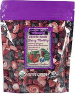 TRADER JOE'S ORGANIC FREEZE DRIED BERRY MEDLEY 1.2 OZ  #ROCK VALUE-ORDER BY TUESDAY EVENING NOV 25 ARRIVING DEC 03 FOR DELIVERY#