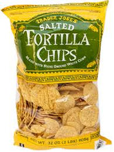 TRADER JOE'S SALTED WHITE CORN TORTILLA CHIPS 32 OZ #ROCK VALUE-ORDER BY TUESDAY EVENING NOV 25 ARRIVING DEC 03 FOR DELIVERY#